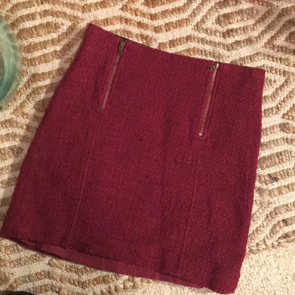 Burgundy double zip skirt